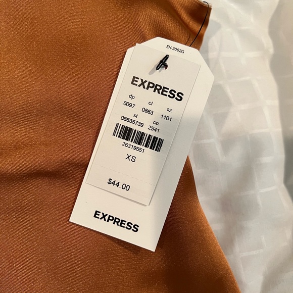 Express reversible silk tank top - Picture 3 of 7